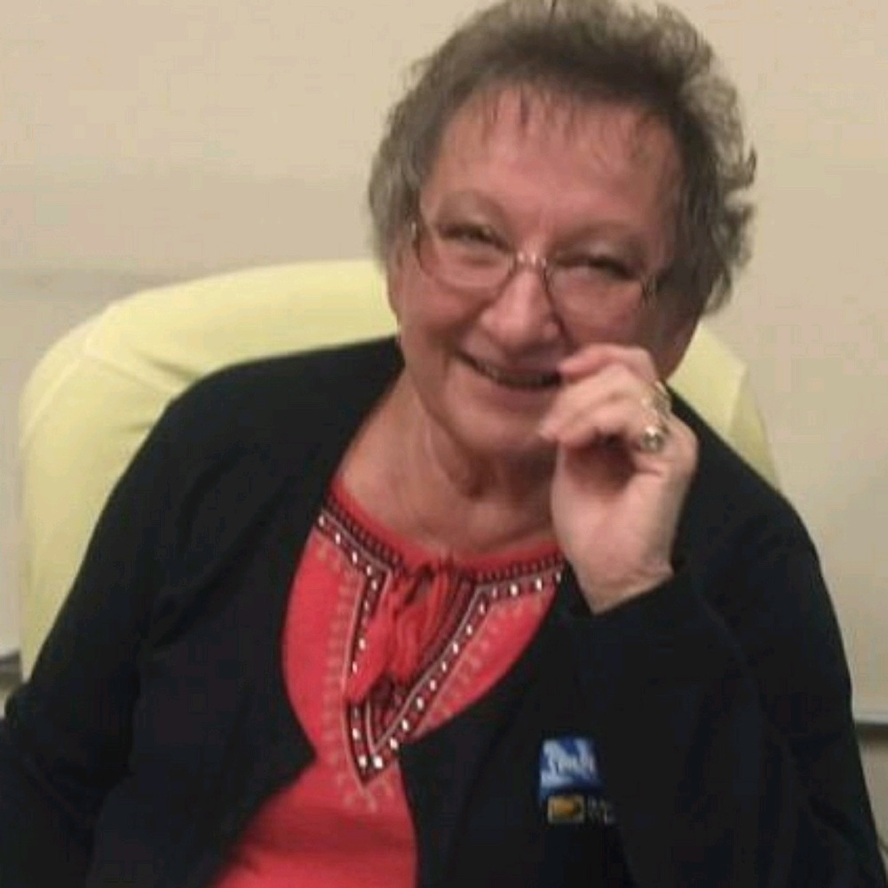 Meet your Posher, Marie